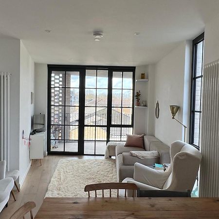 Bright 3 Bed In Hackney Wick Perfect For Families With Kids Daire Londra Dış mekan fotoğraf